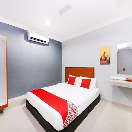 Super Oyo 720 Corridor Hotel 2 Pekan Kültér fotó